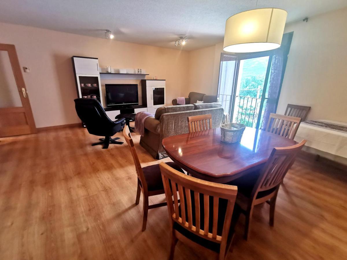 Riaza Vacacional - Apartamento En El Centro Экстерьер фото